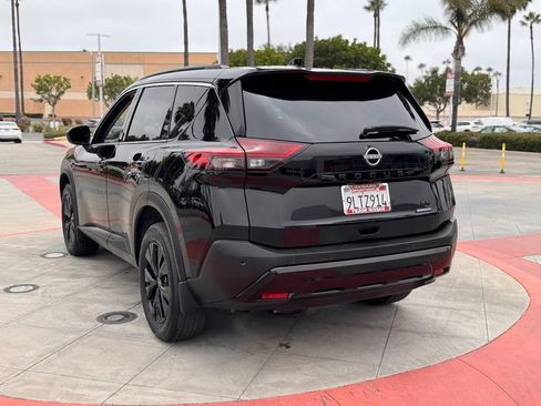Certified 2023 Nissan Rogue SV w/ SV Premium B Package FWD image 6