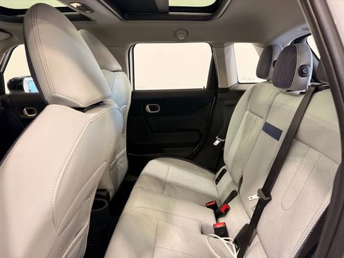 Used 2025 MINI Cooper S image 21