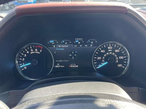 Used 2020 Ford F150 Platinum w/ Equipment Group 701A Luxury AWD/4WD image 19