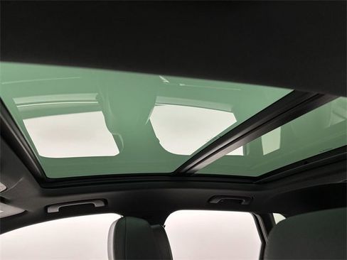 Used 2021 Audi Q3 2.0T Premium Plus w/ Premium Plus Package image 22