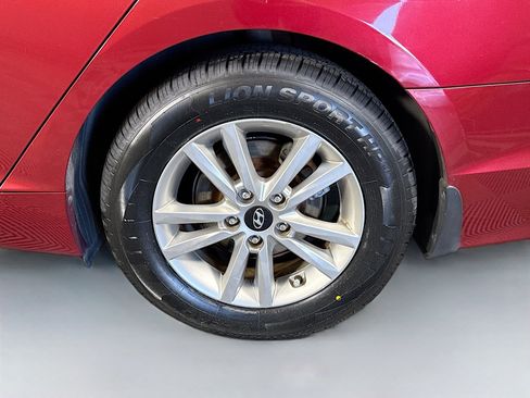 Used 2016 Hyundai Sonata SE image 36