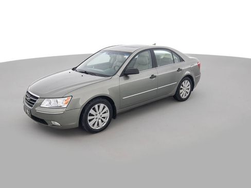 Used 2010 Hyundai Sonata Limited image 9