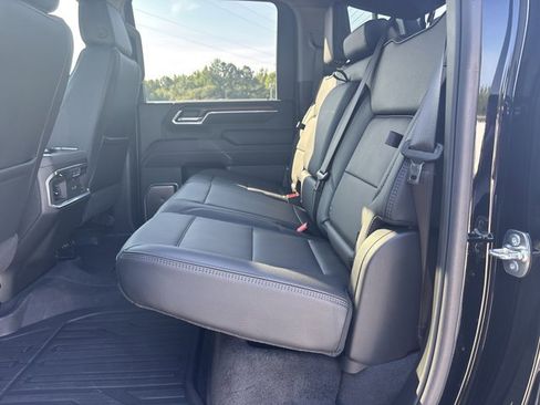 Used 2025 GMC Sierra 2500 Denali w/ Denali Reserve Package image 26