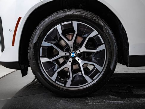Certified 2025 BMW X3 xDrive30 w/ Premium Package AWD/4WD image 13