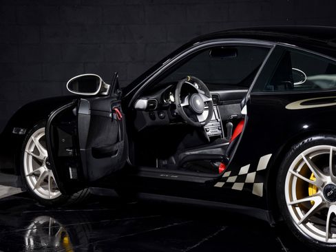 Used 2011 Porsche 911 GT3 RS image 16