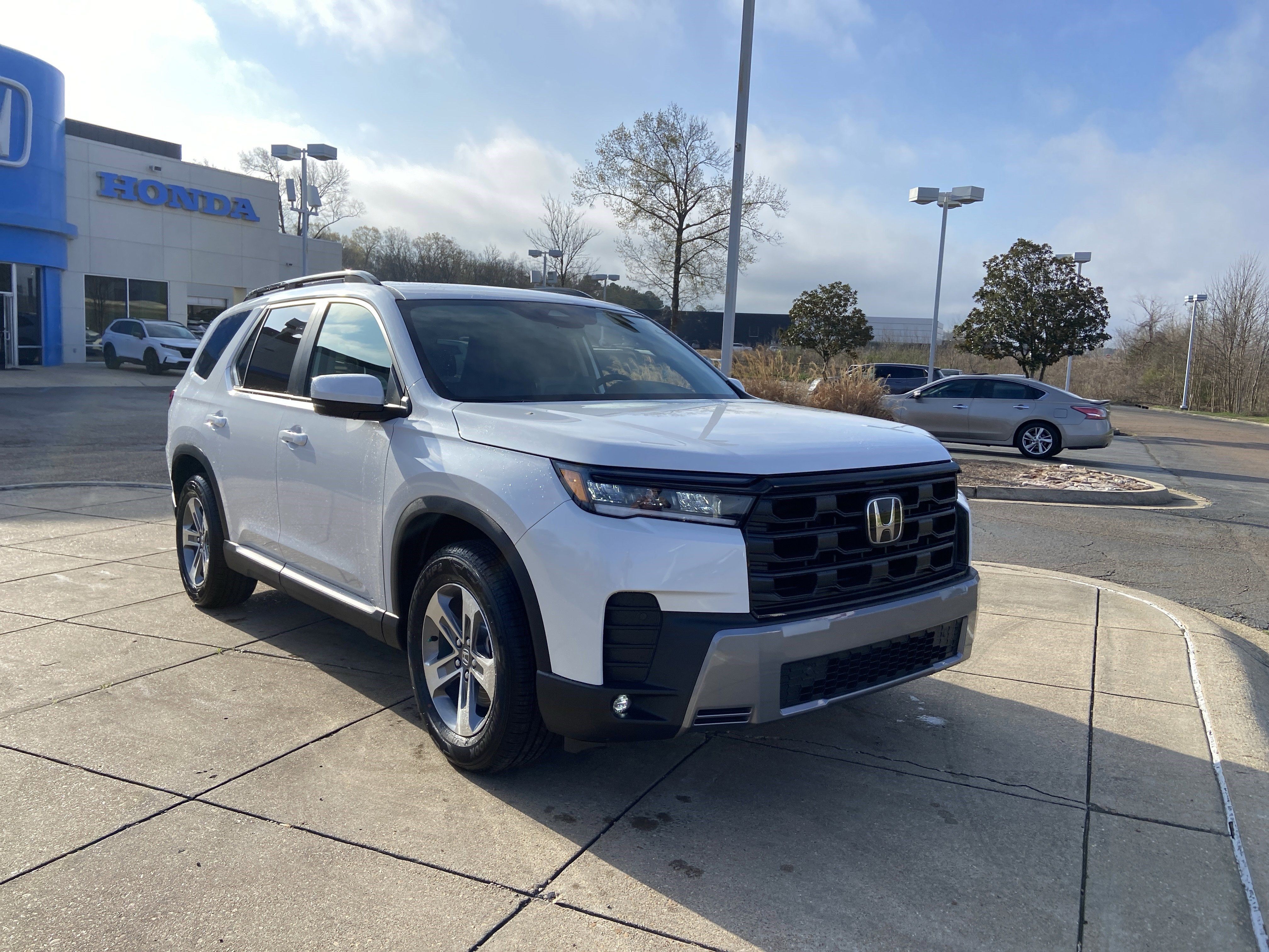 New 2026 Honda Pilot EX-L image 2