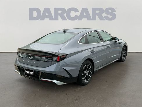 Used 2025 Hyundai Sonata SEL FWD image 7