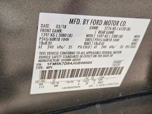 Used 2018 Ford Explorer XLT w/ Equipment Group 202A FWD image 25