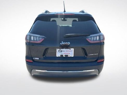 Used 2019 Jeep Cherokee Limited FWD image 4