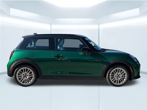 New 2026 MINI Cooper 2-Door Hardtop FWD image 6