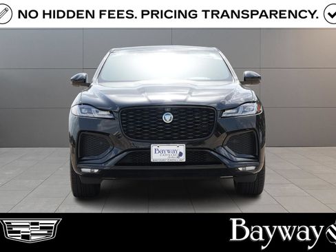 Used 2026 Jaguar F-PACE R-Dynamic S AWD/4WD image 2