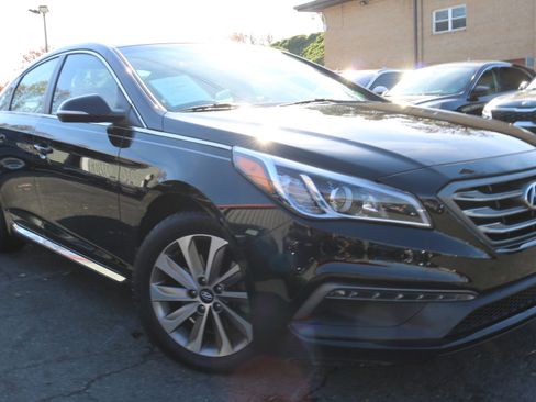 Used 2017 Hyundai Sonata Sport image 3
