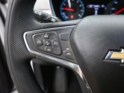 Used 2021 Chevrolet Equinox LS w/ LS Convenience Package FWD image 6