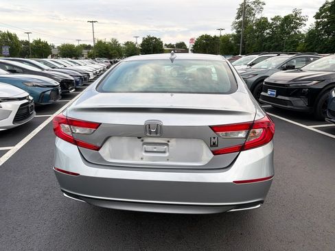 Used 2020 Honda Accord LX image 6