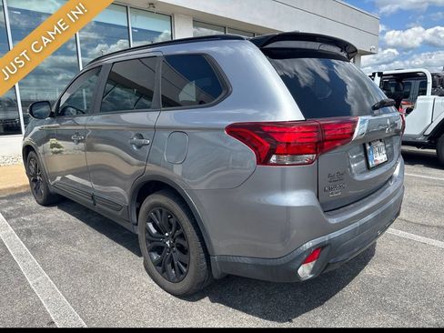 Used 2018 Mitsubishi Outlander LE AWD/4WD image 4
