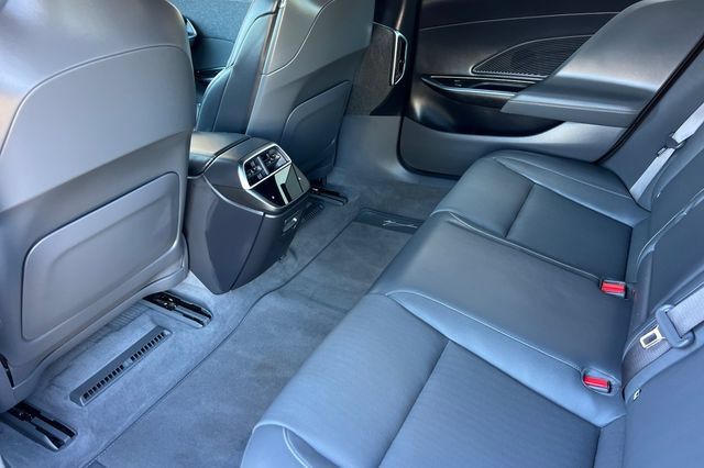 Used 2024 Lucid Air Touring AWD/4WD image 13
