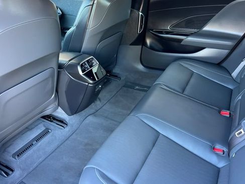 Used 2024 Lucid Air Touring AWD/4WD image 13
