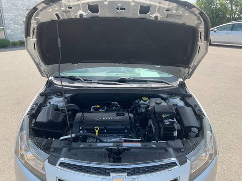 Used 2012 Chevrolet Cruze LS FWD image 41