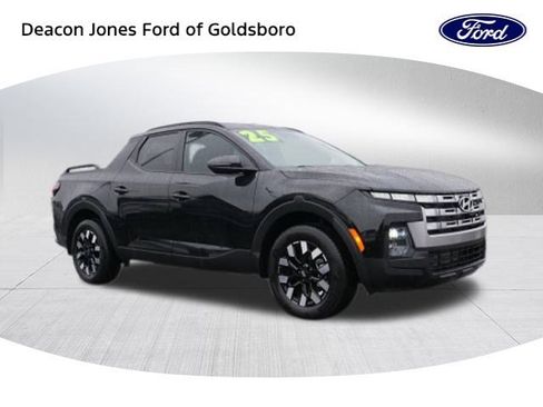 Used 2025 Hyundai Santa Cruz SEL image 1