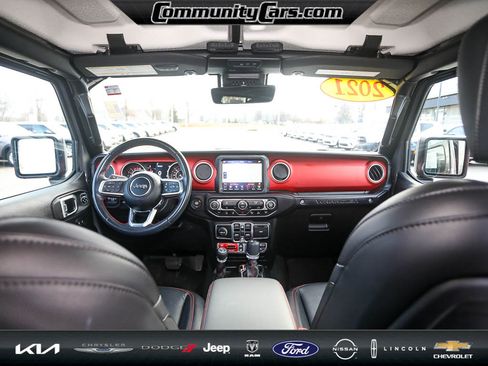Used 2021 Jeep Wrangler Unlimited Rubicon image 23