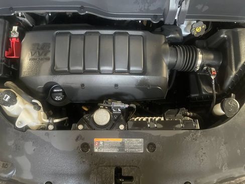 Used 2017 Buick Enclave Premium AWD/4WD image 10