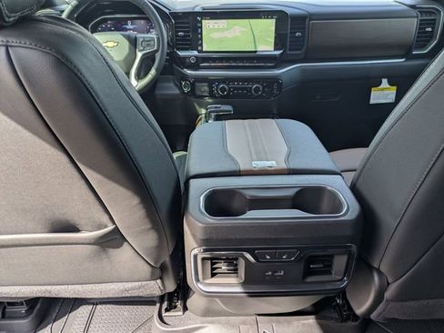 New 2026 Chevrolet Silverado 1500 High Country AWD/4WD image 30