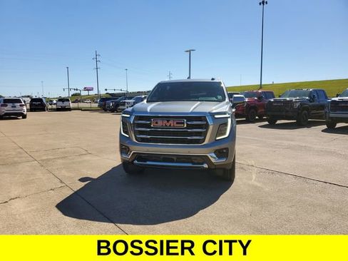 New 2026 GMC Yukon XL Elevation image 2