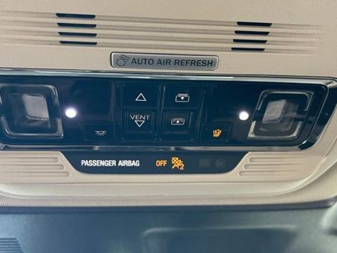 Used 2023 Lincoln Corsair Grand Touring w/ Equipment Group 302A image 39