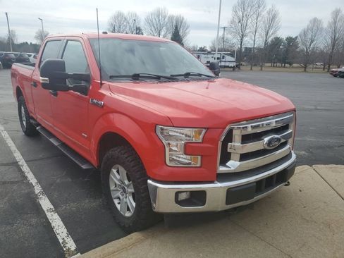 Used 2017 Ford F150 XLT w/ Equipment Group 301A Mid image 2