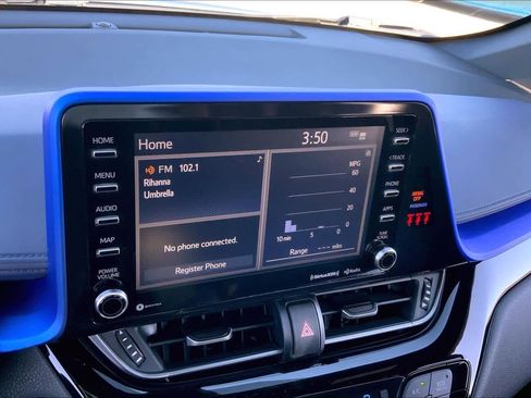 Used 2021 Toyota C-HR XLE image 31