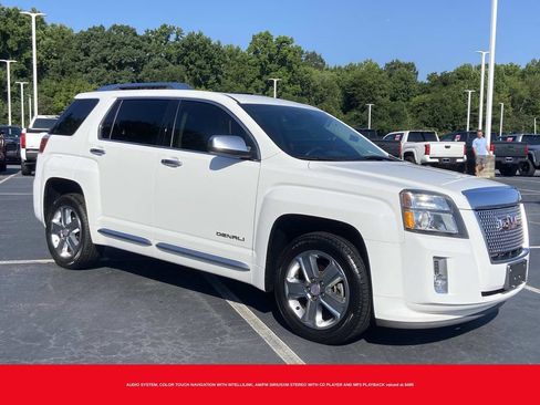 Used 2015 GMC Terrain Denali FWD image 1