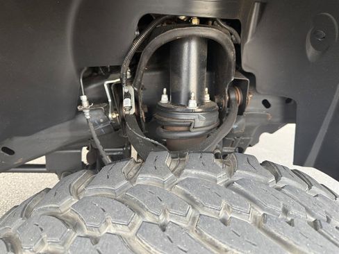 Used 2013 GMC Sierra 1500 SLE w/ Power Tech Package image 11