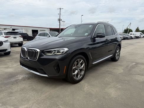 Used 2022 BMW X3 sDrive30i w/ Convenience Package RWD image 3
