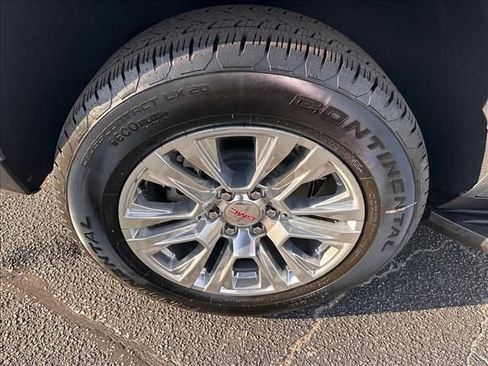 New 2026 GMC Yukon Denali AWD/4WD image 16