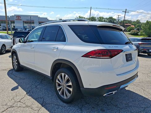 Used 2021 Mercedes-Benz GLE 350 4MATIC image 4