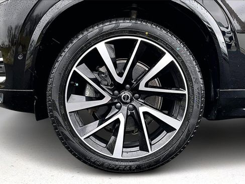 Certified 2024 Volvo XC90 B6 Plus w/ Protection Package Premier image 34