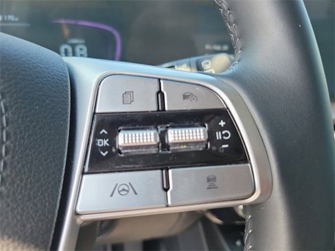 Used 2025 Kia Telluride S image 25