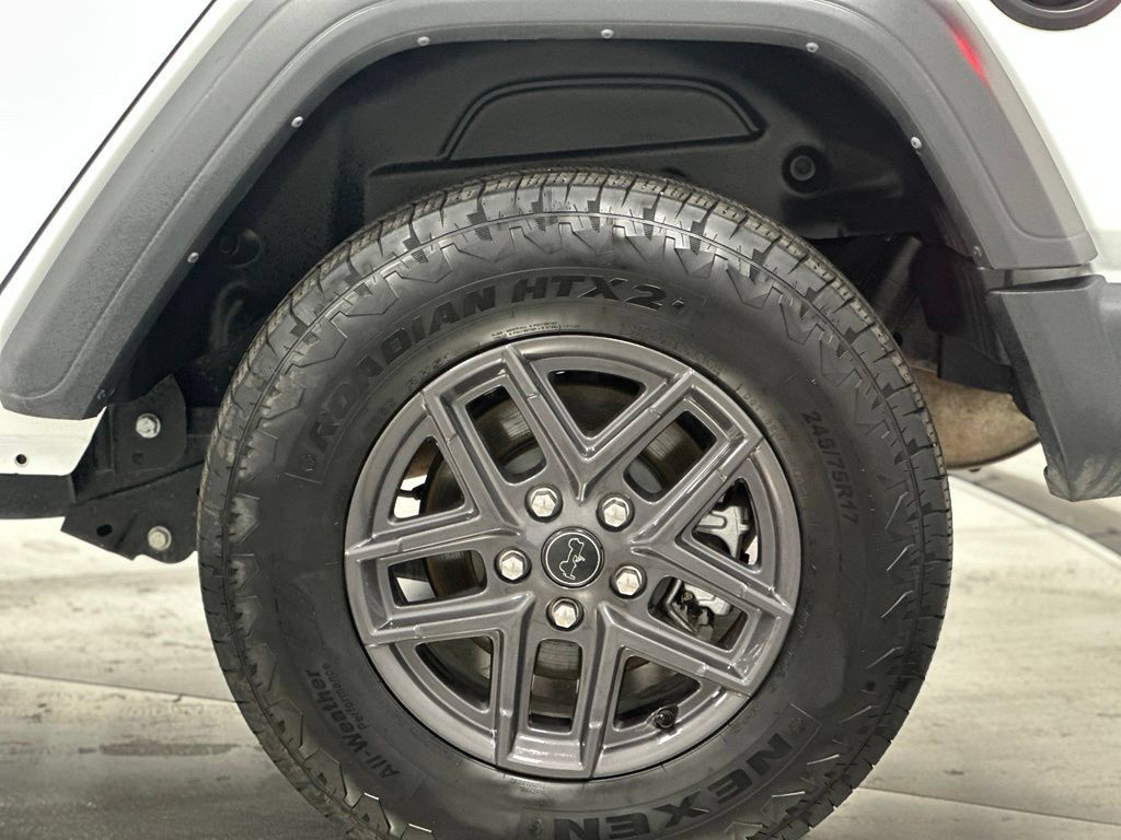 Used 2025 Jeep Wrangler Unlimited Sport AWD/4WD image 23