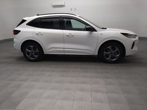 Used 2023 Ford Escape ST-Line AWD/4WD image 11