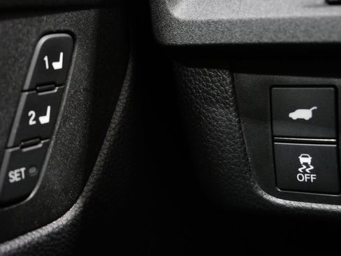 Used 2025 Honda CR-V Sport-L image 15