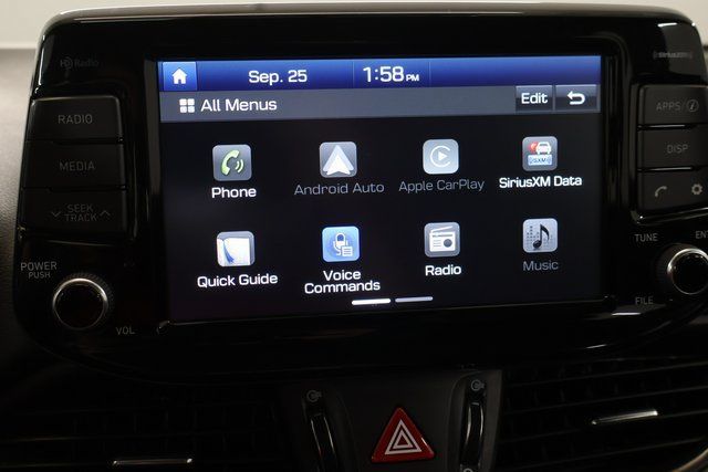 Used 2018 Hyundai Elantra GT FWD image 20