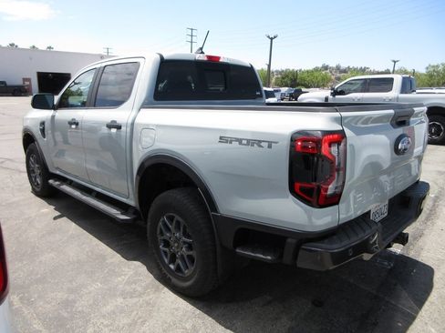 Used 2024 Ford Ranger XLT w/ Trailer Tow Package RWD image 2