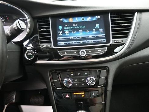 Used 2020 Buick Encore Preferred w/ Safety Package FWD image 10