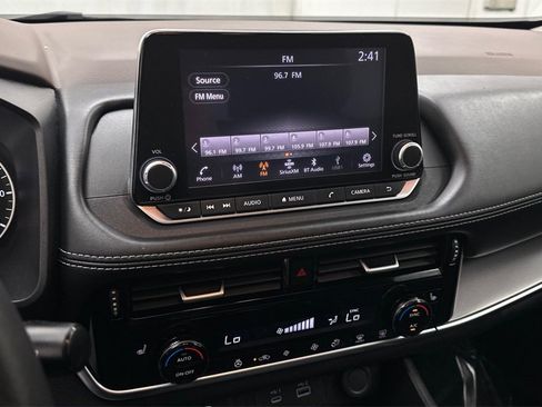 Certified 2023 Nissan Rogue SV w/ SV Premium Package image 13