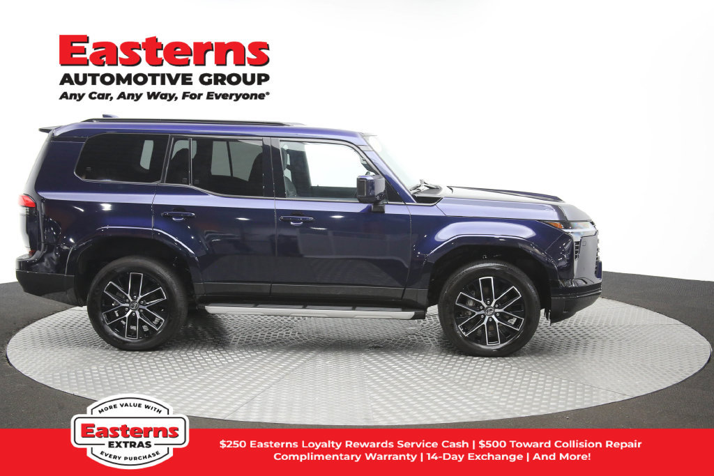 Used 2025 Lexus GX 550 w/ Accessory Package (2T) AWD/4WD image 50