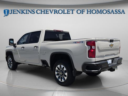 New 2026 Chevrolet Silverado 2500 Custom w/ Custom Value Package image 7