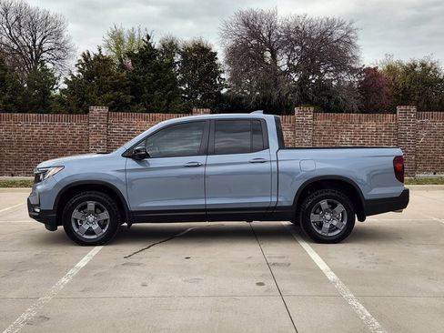 Certified 2025 Honda Ridgeline TrailSport image 5