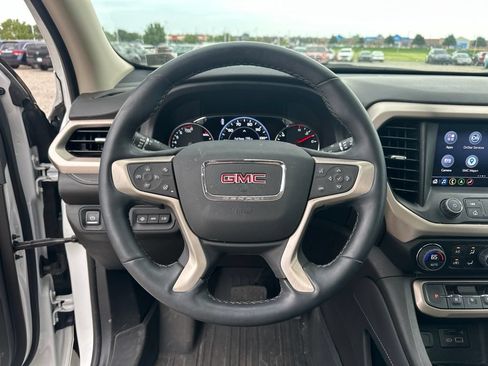 Used 2023 GMC Acadia Denali w/ Denali Ultimate Package AWD/4WD image 20