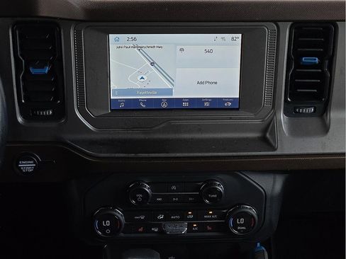 Used 2021 Ford Bronco Outer Banks AWD/4WD image 11