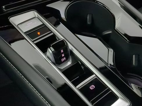 New 2026 Volkswagen Atlas Cross Sport SEL Premium R-Line image 30